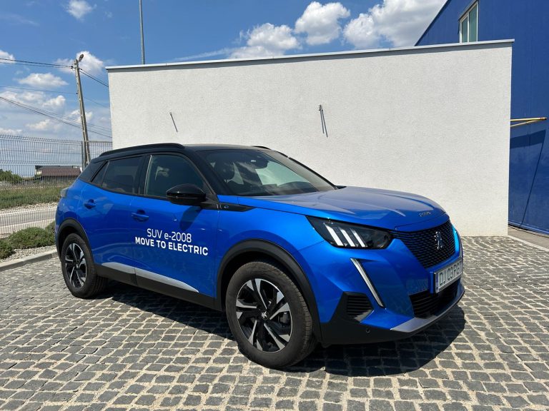 Peugeot 2008 e-2008 GT