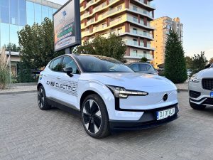 EX30 ULTRA TWIN MOTOR PERFORMANCE AWD